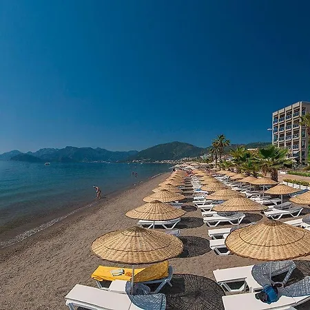 The Beachfront Adult Only 16 호텔 말마리스