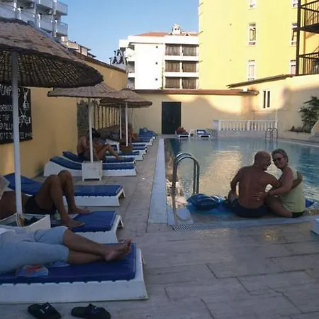 The Beachfront Adult Only 16 호텔