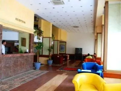 The Beachfront Adult Only 16 호텔 말마리스