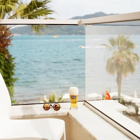 호텔 The Beachfront Adult Only 16 말마리스