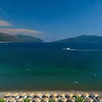 The Beachfront Adult Only 16 말마리스