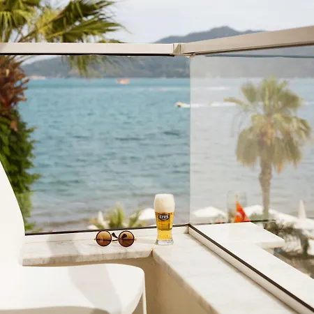 The Beachfront Adult Only 16 3* Μαρμαρίς