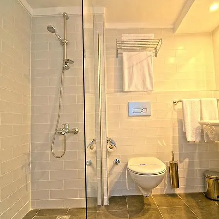 The Beachfront Adult Only 16 Μαρμαρίς