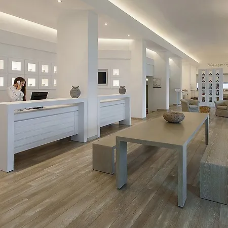 The Beachfront Adult Only 16 3* Μαρμαρίς